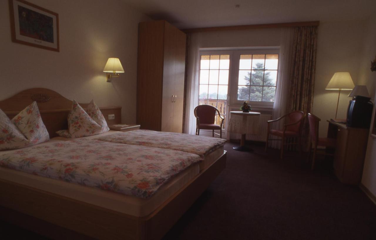 Ferienhof Meyer Landhotel Petershagen Eksteriør billede